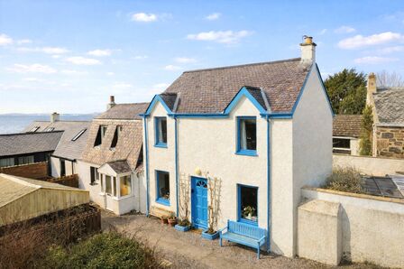 2 bedroom End Terrace House for sale