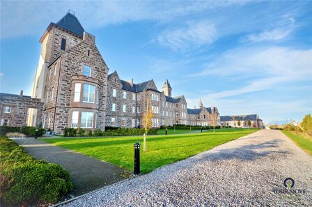 Great Glen Place, 2 bedroom Flat for sale, &pound;230,000