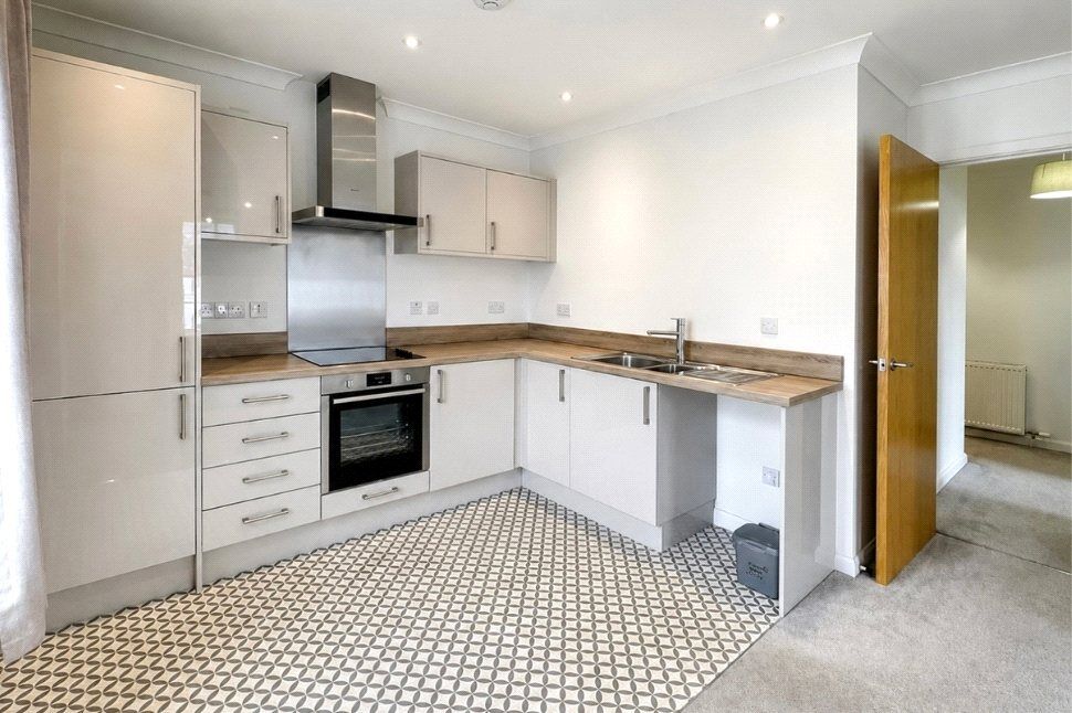 Lounge / Kitchen