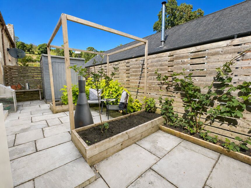 Garden and Location