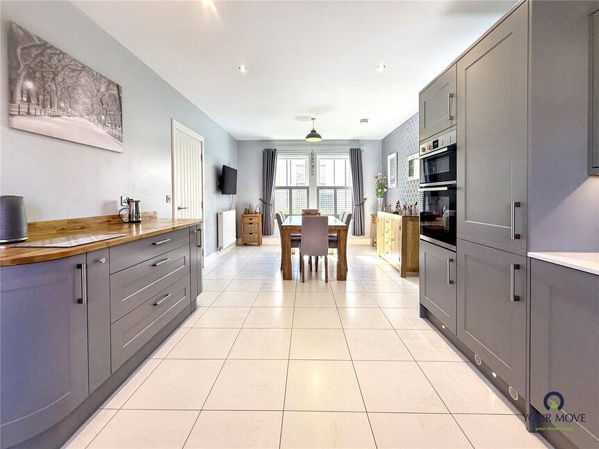 Kitchen / Diner