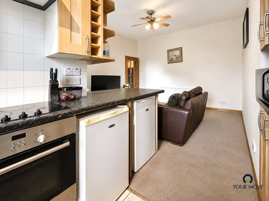 Lounge / Kitchen