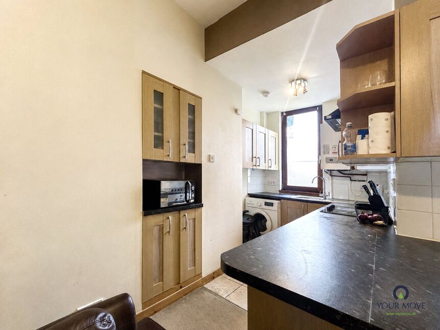 Lounge / Kitchen