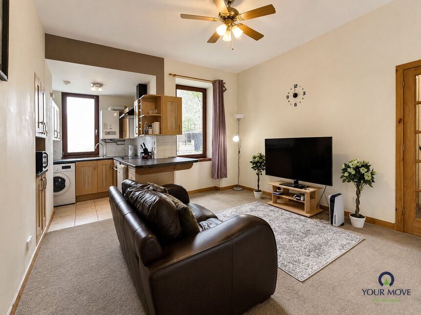 Lounge / Kitchen