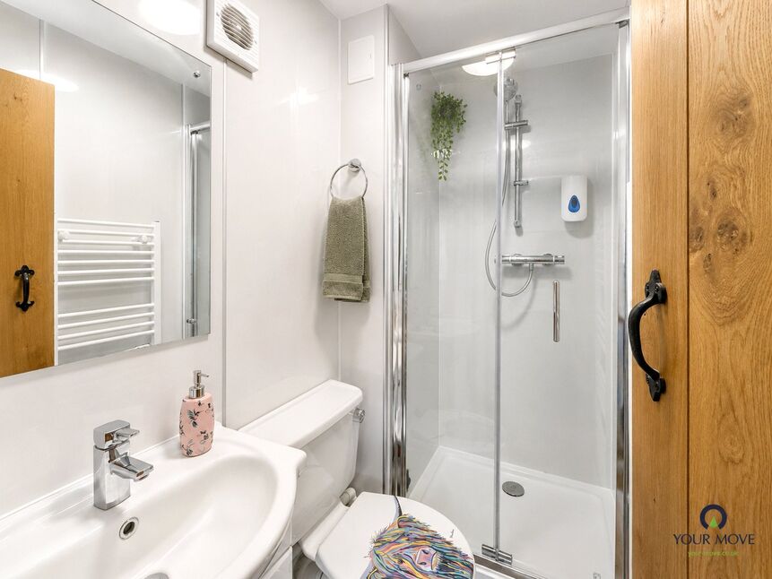 Annex En-Suite
