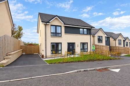 Kenilworth Road, 4 bedroom Detached House for sale, &pound;345,000