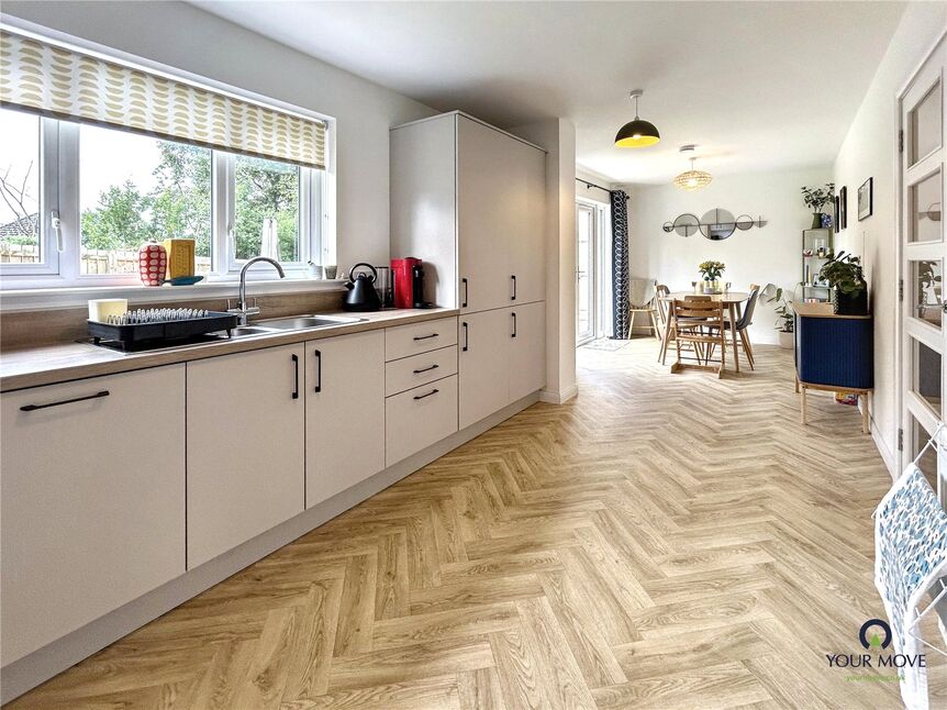 Kitchen / Diner