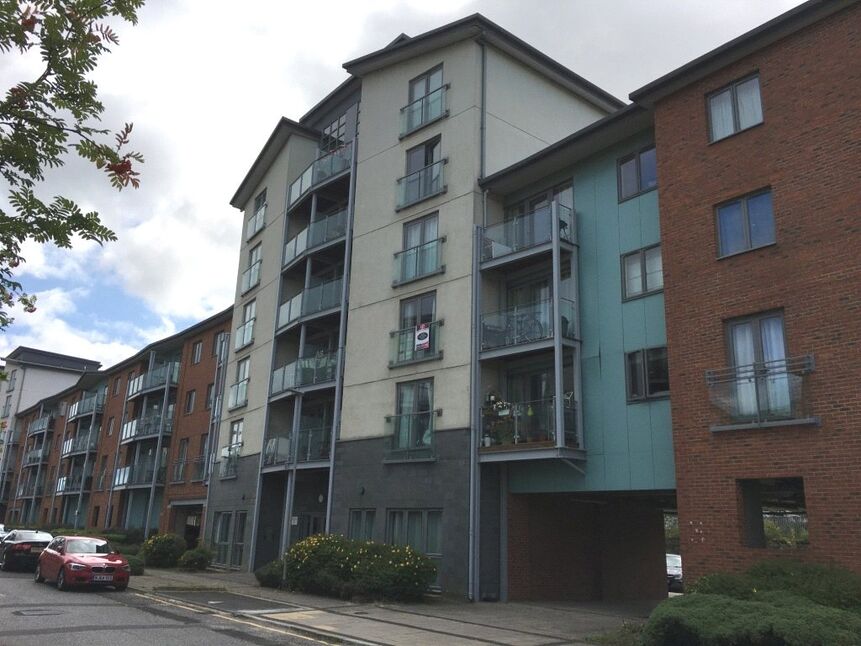 Main image of Flat to rent, Worsdell Drive, Gateshead, Tyne and Wear, NE8