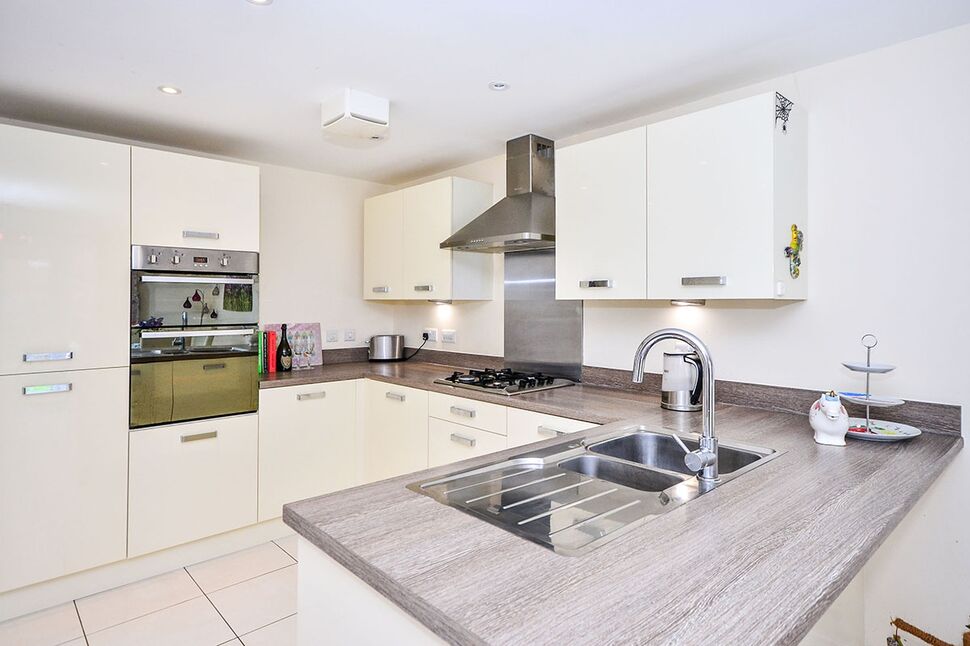 Open Plan Living / Dining Room / Kitchen