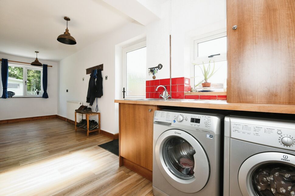 5 bedroom Detached House for sale, Carter Lane East, South Normanton