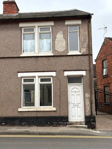 The Hill, 2 bedroom End Terrace House to rent, £750 pcm