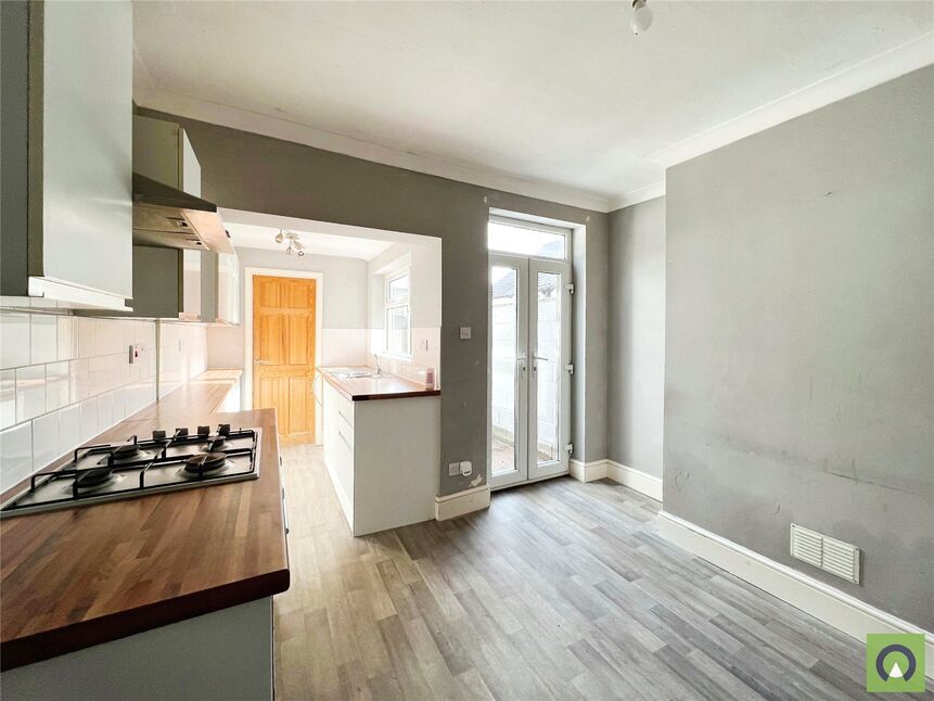 3 bedroom Mid Terrace House for sale, Dalestorth Street, Suttonin