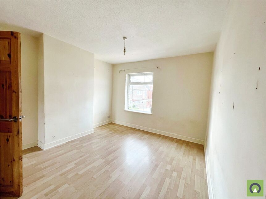 3 bedroom Mid Terrace House for sale, Dalestorth Street, Suttonin