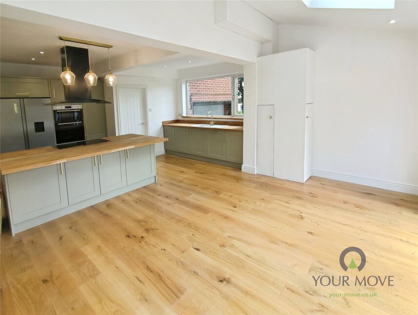 Kitchen Day Room