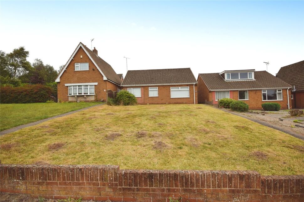 Main image of 3 bedroom Detached Bungalow for sale, Kingsway, Kirkby-in-Ashfield, Nottinghamshire, NG17