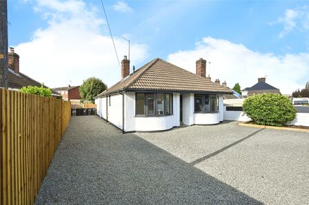 Nuncargate Road, 4 bedroom Detached Bungalow for sale, £410,000