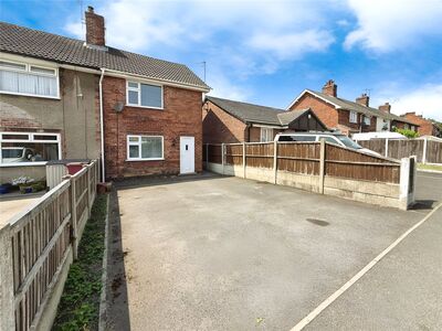 2 bedroom End Terrace House for sale