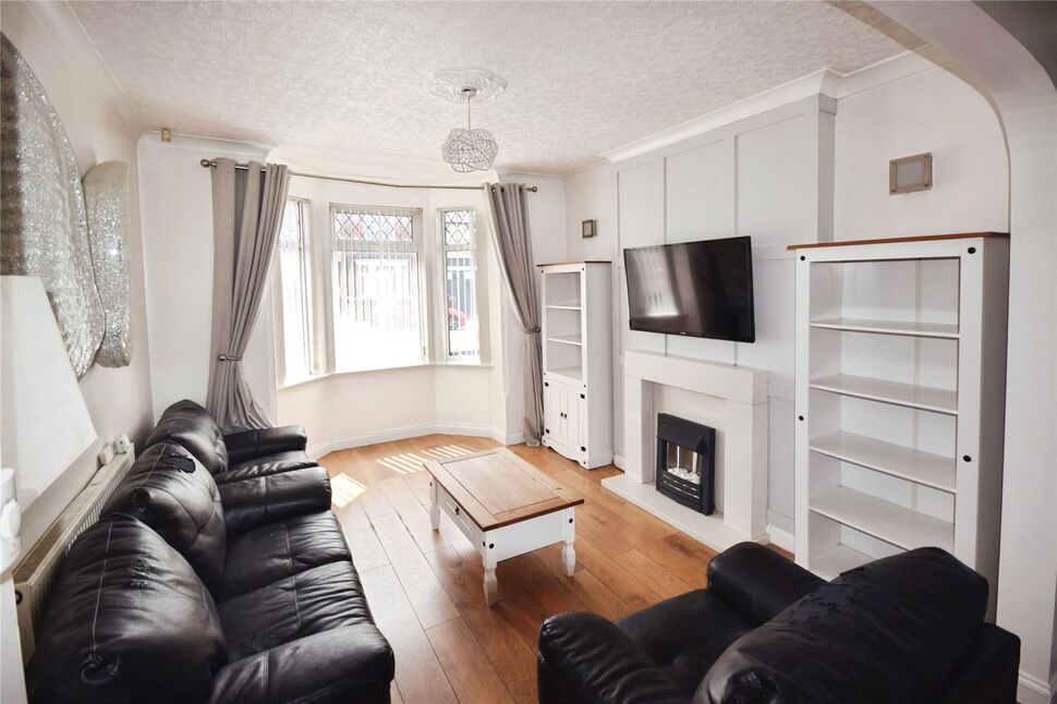 Lounge Dining Room