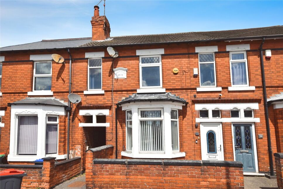 Main image of 3 bedroom Mid Terrace House for sale, Diamond Avenue, Kirkby-in-Ashfield, Nottinghamshire, NG17
