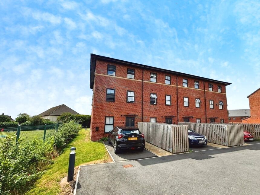 Main image of 2 bedroom End Terrace House to rent, Hablethorpe Street, Nottingham, Nottinghamshire, NG8