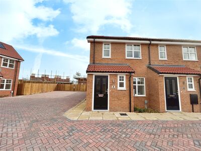 2 bedroom End Terrace House to rent
