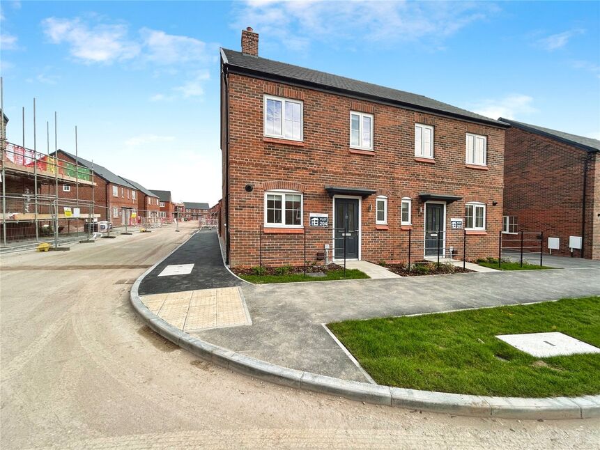 Main image of 3 bedroom Semi Detached House to rent, Pastures Road, Nottingham, NG11