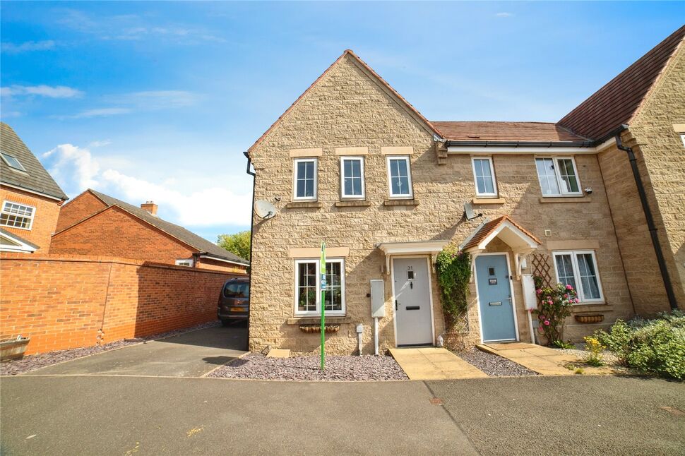 Main image of 3 bedroom End Terrace House for sale, Linnet Way, Hucknall, Nottinghamshire, NG15