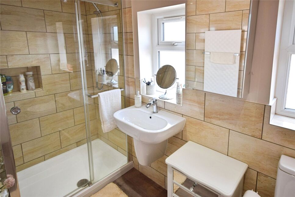 Shower Room WC