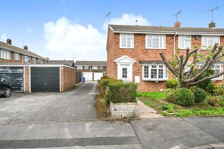 3 bedroom End Terrace House to rent