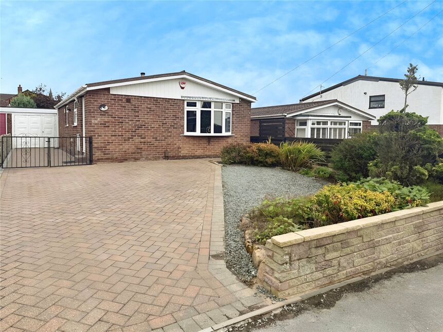 Main image of 2 bedroom Detached Bungalow for sale, Smeath Road, Underwood, Nottinghamshire, NG16