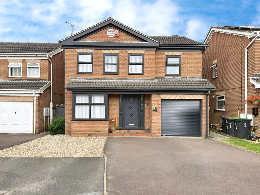 Main image of 4 bedroom Detached House for sale, Heathfield Court, Kirkby-in-Ashfield, Nottinghamshire, NG17
