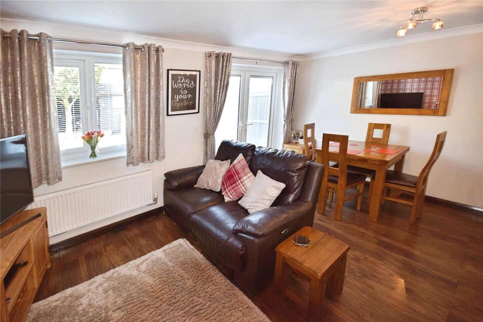 Lounge Dining Room