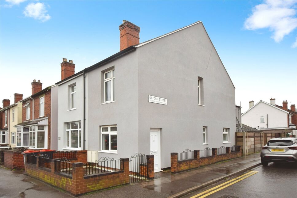 Main image of 1 bedroom End Terrace Flat for sale, Kingsway, Kirkby-in-Ashfield, Nottinghamshire, NG17
