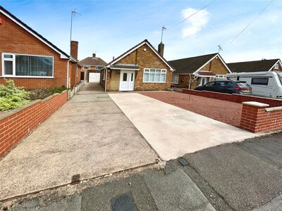 Portland Avenue, 2 bedroom Detached Bungalow to rent, £995 pcm