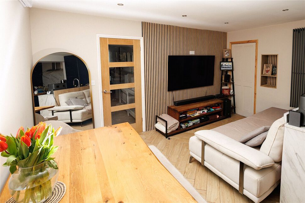 Kitchen Day Room