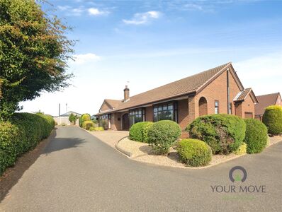 Manor House Court, 4 bedroom Detached Bungalow for sale, &pound;429,950
