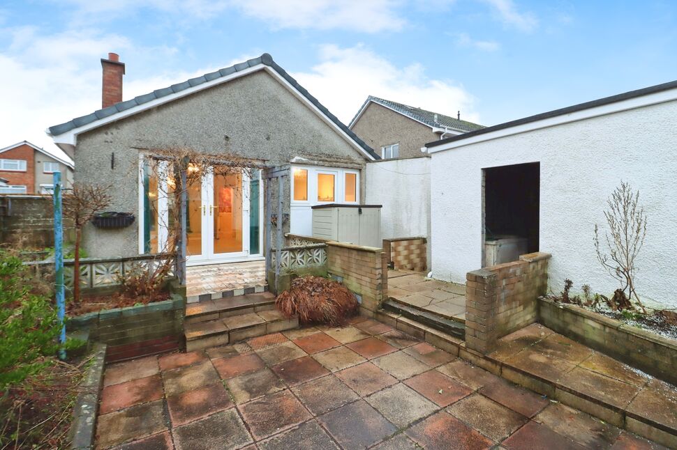 3 bedroom Detached Bungalow for sale, Downfield Place, Kirkcaldy, KY2