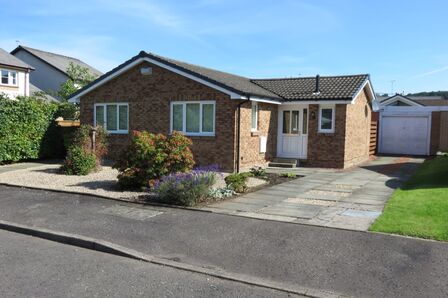 Dark Brig Road, 3 bedroom Detached Bungalow to rent, £1,200 pcm