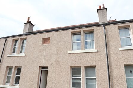 Hospitland Drive, 1 bedroom Flat to rent, &pound;550 pcm