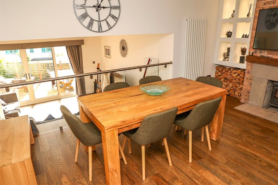 Kitchen / Diner