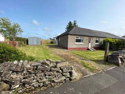 Moor Road, 4 bedroom Semi Detached Bungalow to rent, £995 pcm