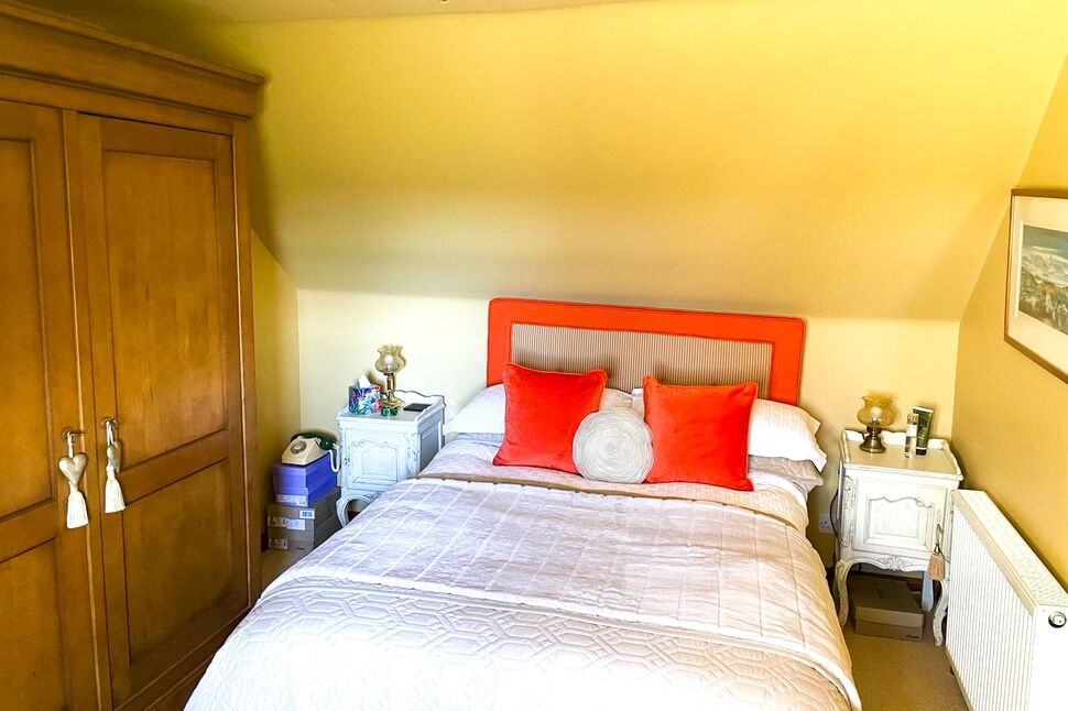 2 bedroom Detached House for sale, Dunlugas, Turriff, AB53 £199,995