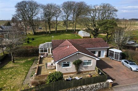 4 bedroom Detached Bungalow for sale