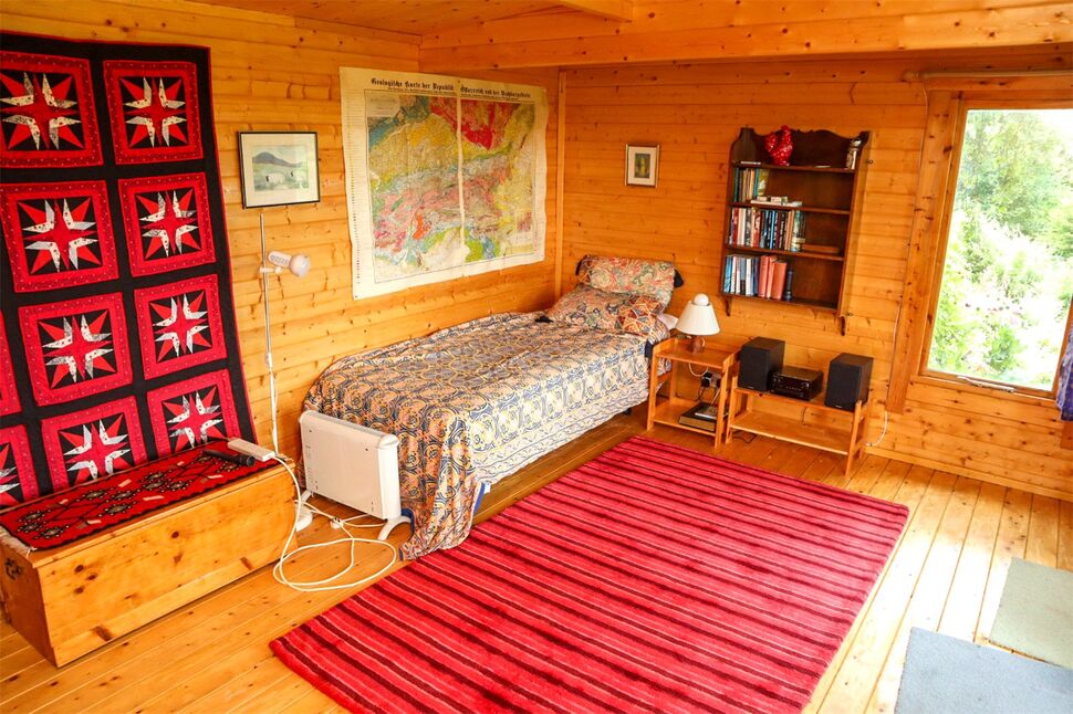 Log Cabin