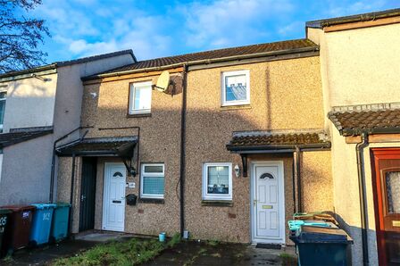 2 bedroom Mid Terrace House for sale