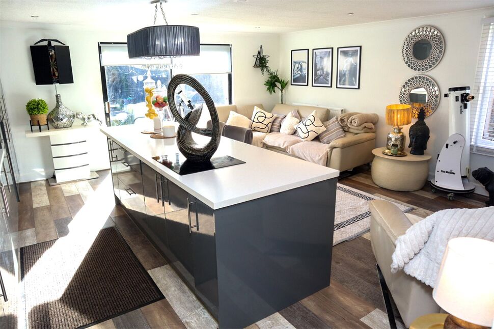 Main image of 2 bedroom Flat for sale, Main Street, Carnwath, South Lanarkshire, ML11