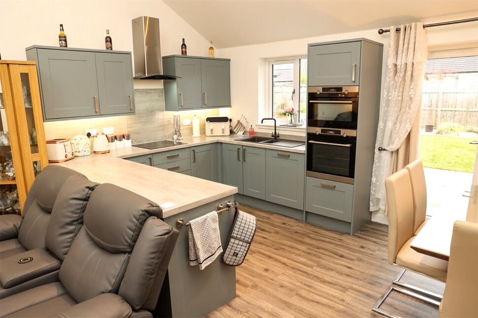 Living Room / Kitchen