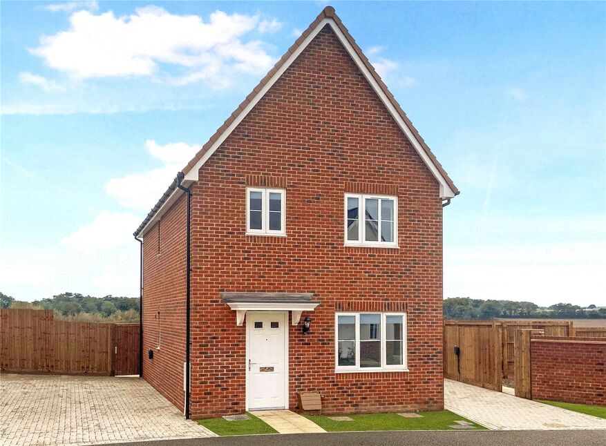 Main image of 3 bedroom Detached House for sale, Cross Road, Walmer, Kent, CT14