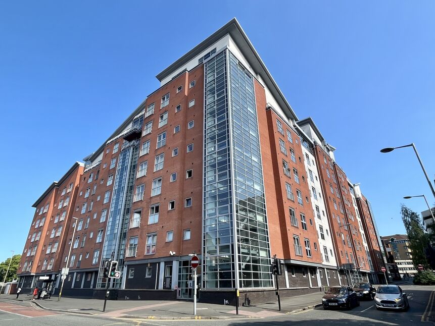 Main image of 2 bedroom Flat for sale, Burgess Street, Leicester, Leicestershire, LE1