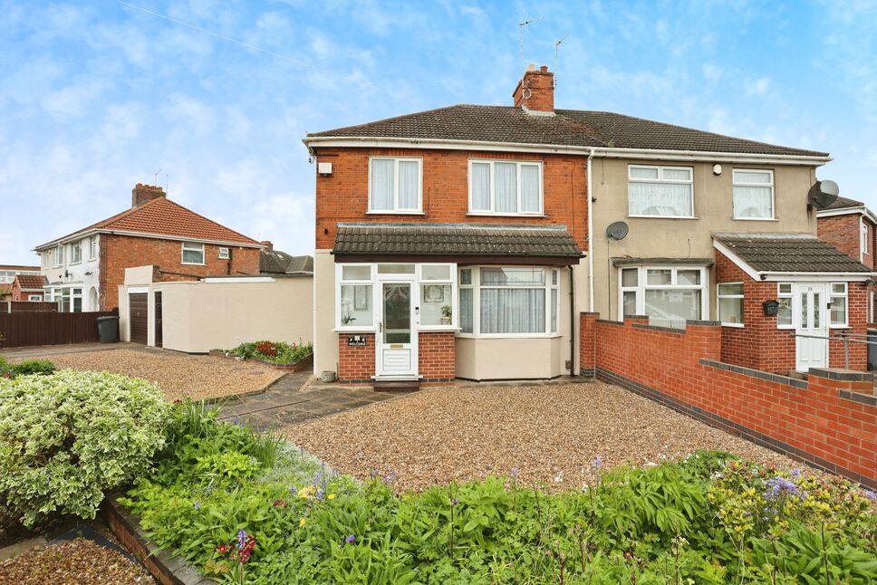 Main image of 3 bedroom Semi Detached House for sale, Temple Road, Leicester, Leicestershire, LE5
